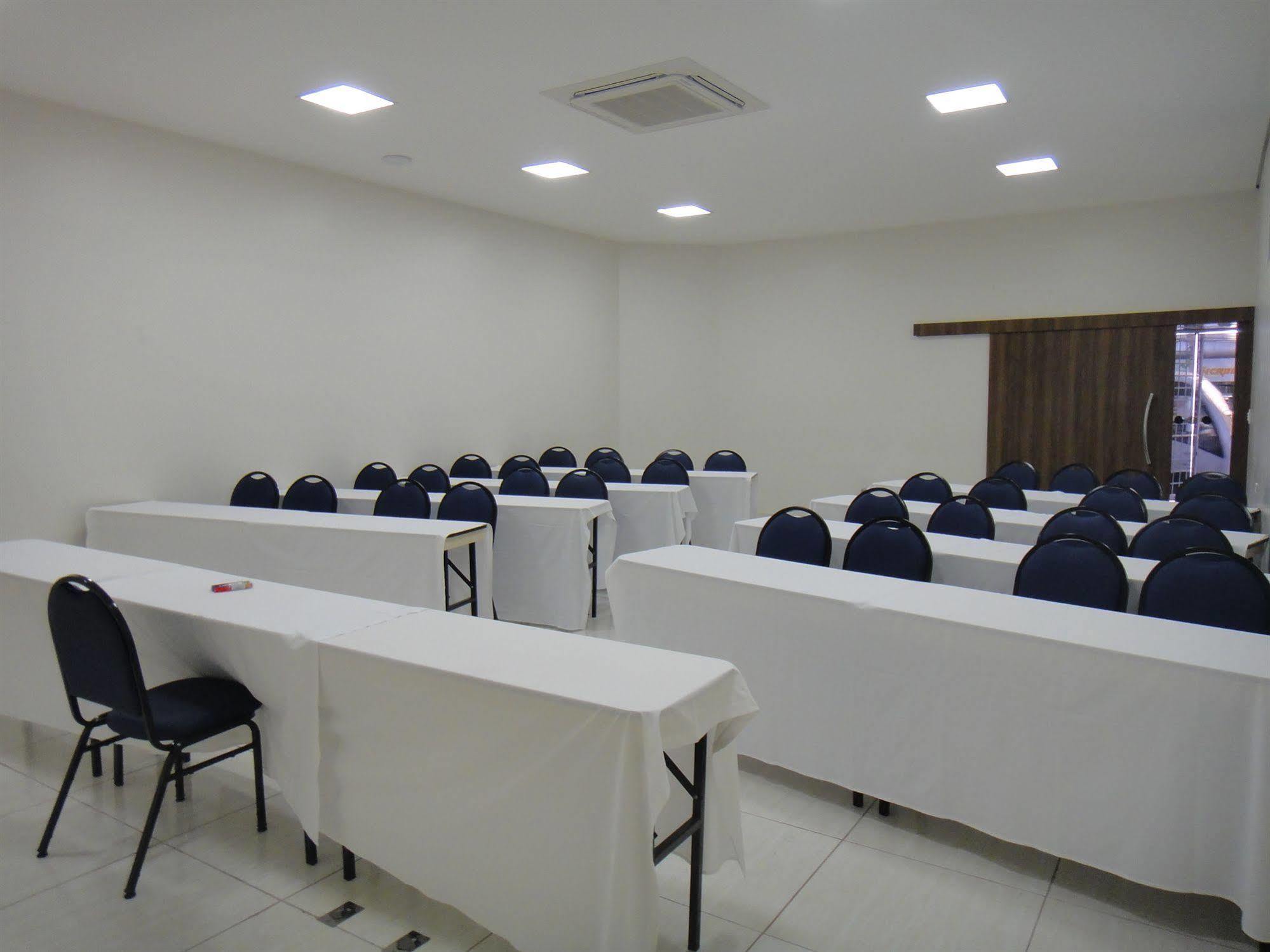 Hotel D'Luca Cuiabá Esterno foto